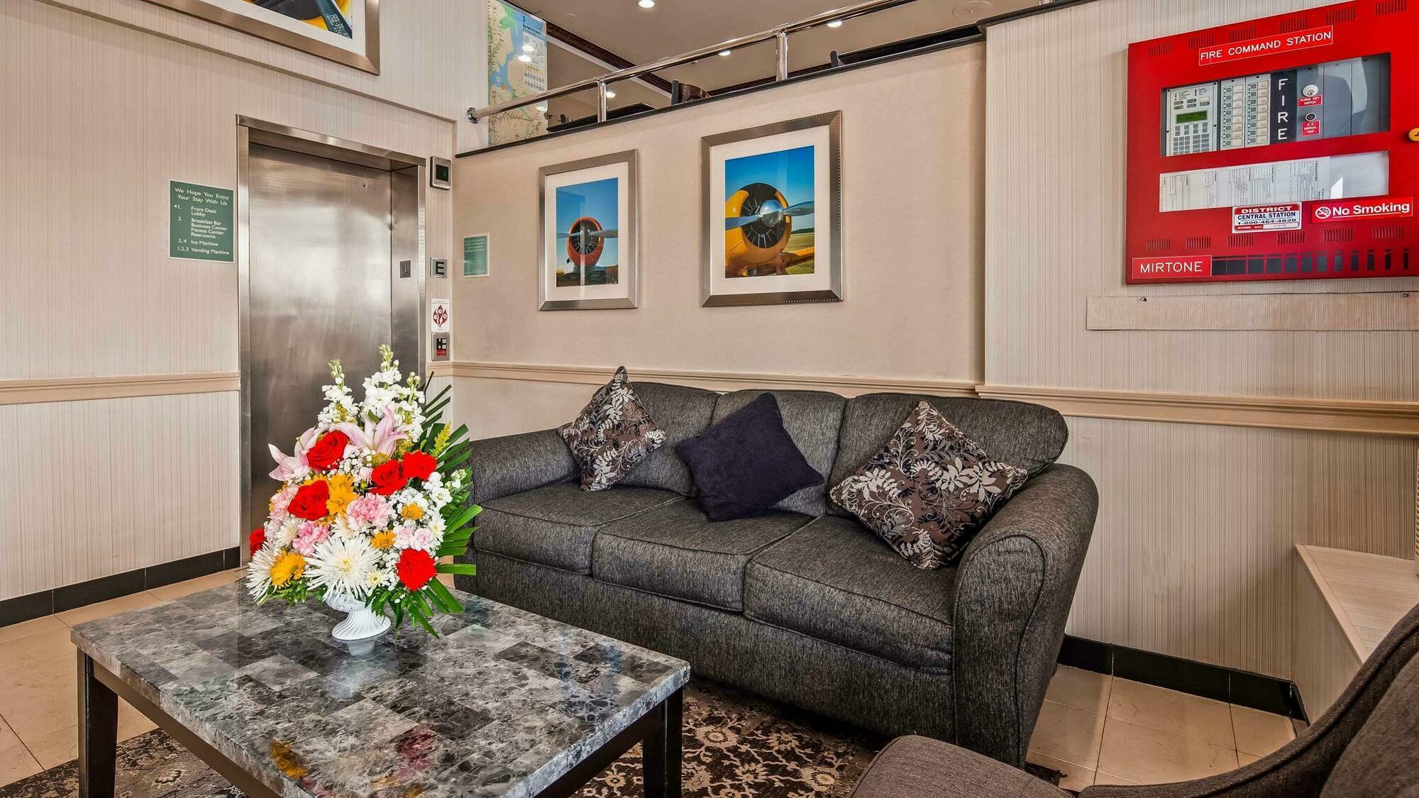 Best Western Jfk Airport New York Eksteriør billede